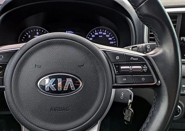 Kia Sportage cena 82900 przebieg: 78200, rok produkcji 2019 z Wrocław małe 379